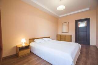 Апартаменты пл Победы - Независимости просп, 46 Минск-3